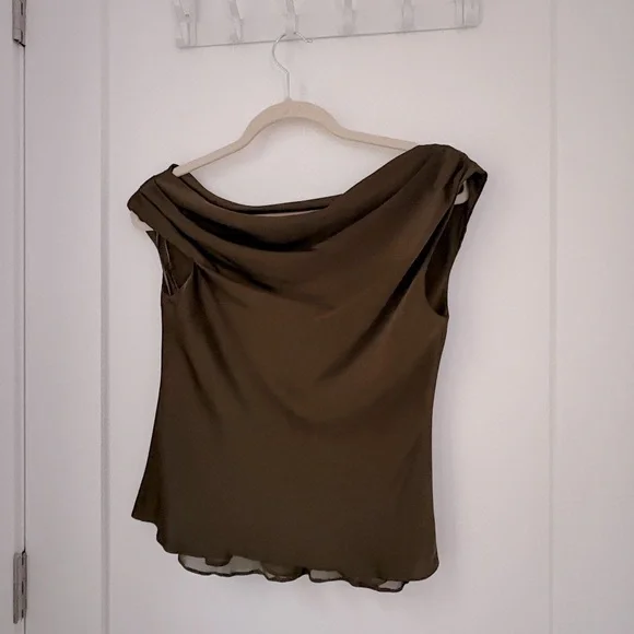 NWT Ralph Lauren Satin Charmeuse Off-the-Shoulder Blouse Botanic Green XSP - Picture 7 of 7